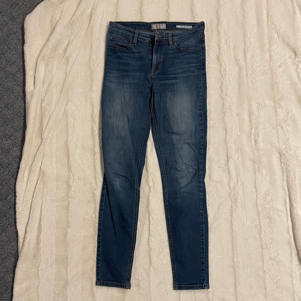 Guess Jeans